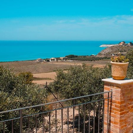 הוילה מונטאלגרו Il Casale Di Bovo Marina מראה חיצוני תמונה