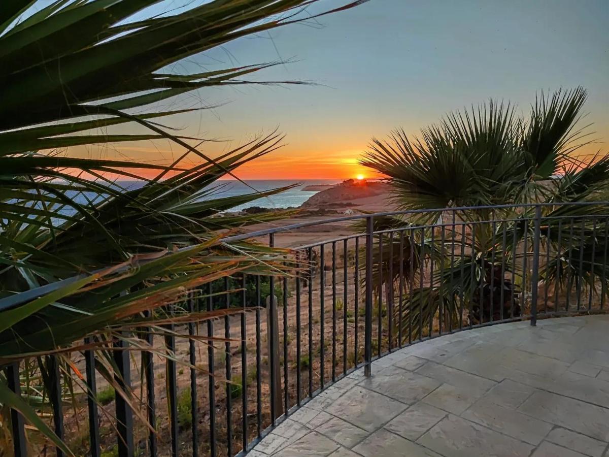 הוילה מונטאלגרו Il Casale Di Bovo Marina מראה חיצוני תמונה