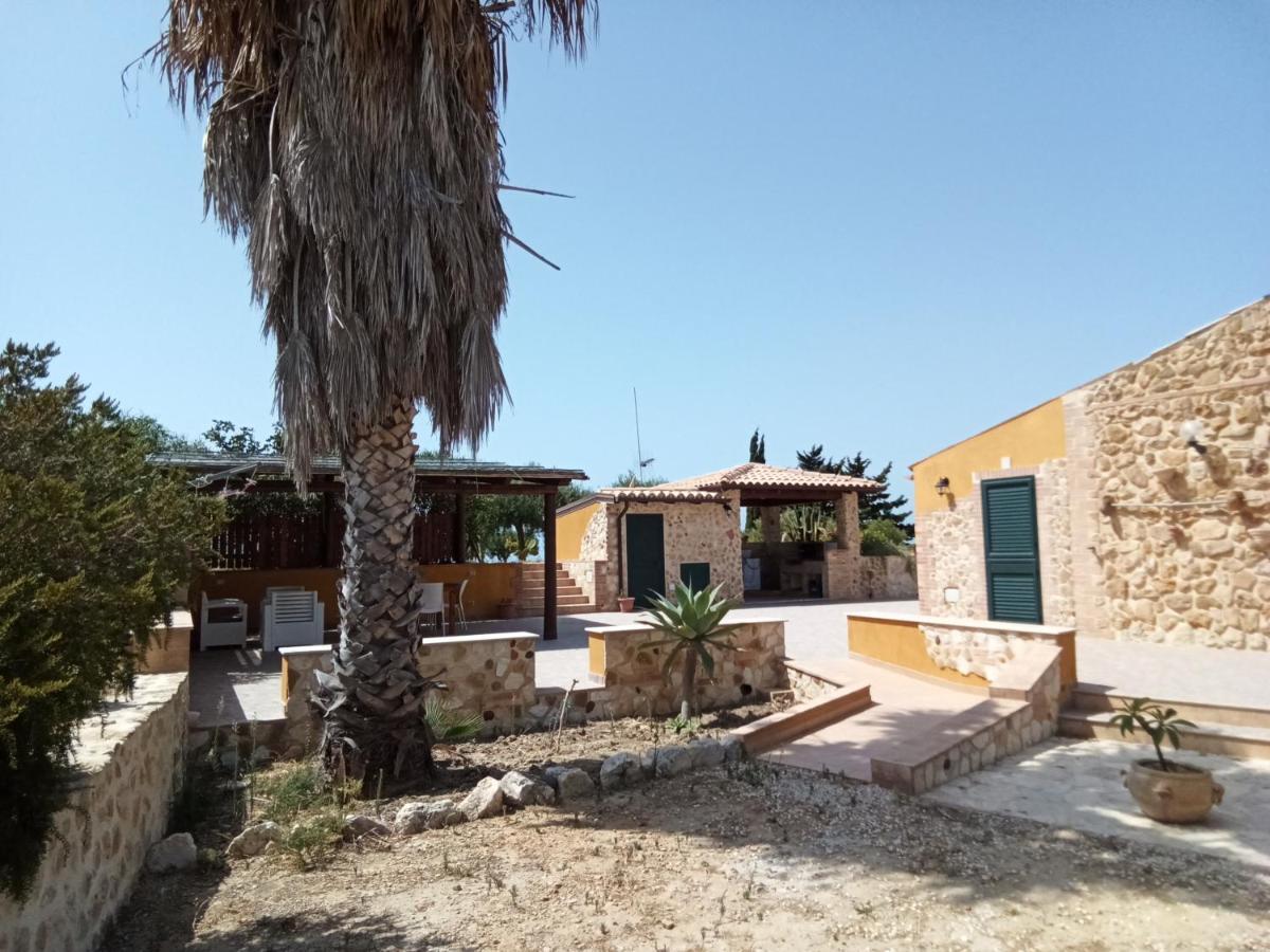 הוילה מונטאלגרו Il Casale Di Bovo Marina מראה חיצוני תמונה
