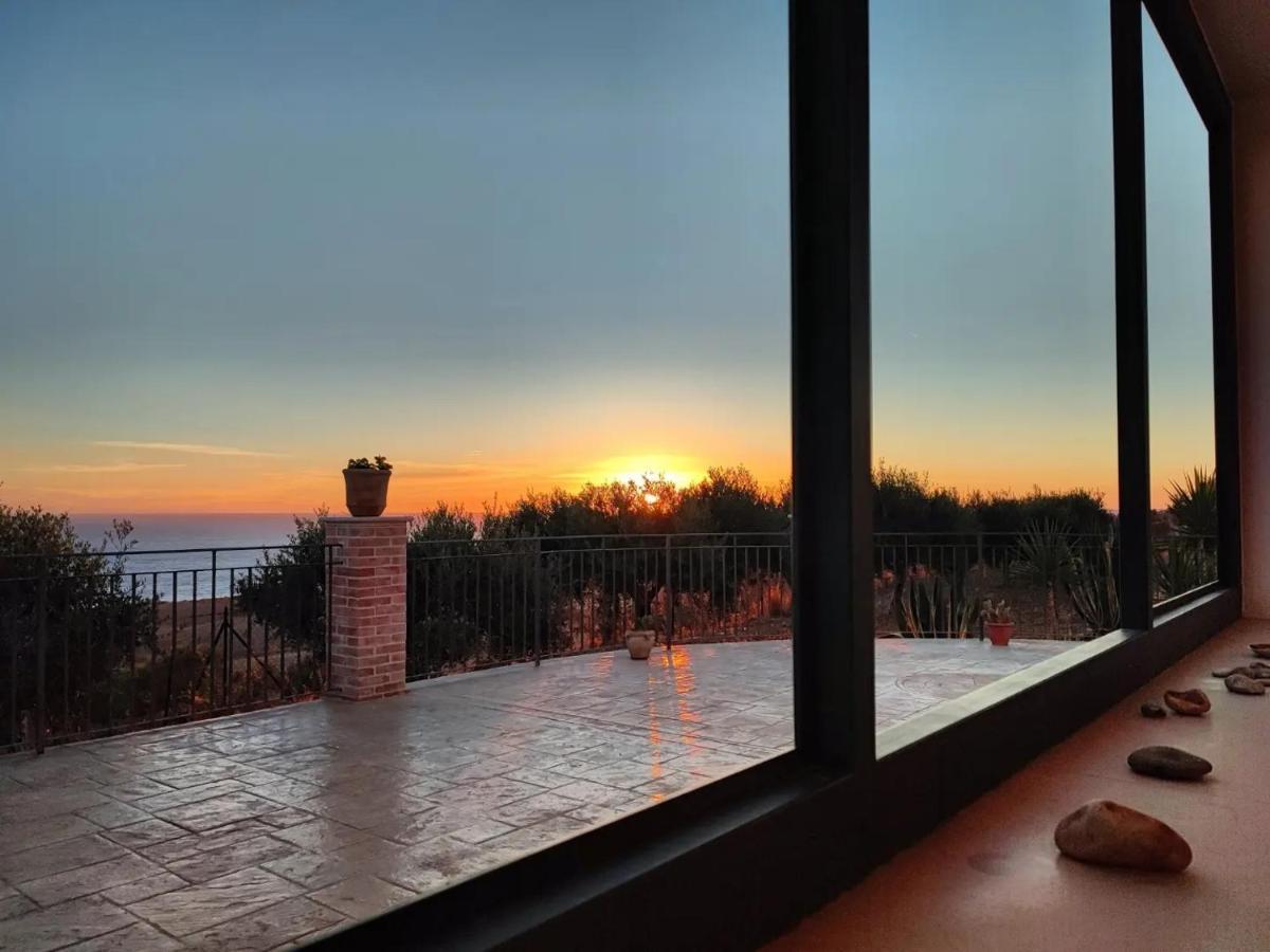 הוילה מונטאלגרו Il Casale Di Bovo Marina מראה חיצוני תמונה