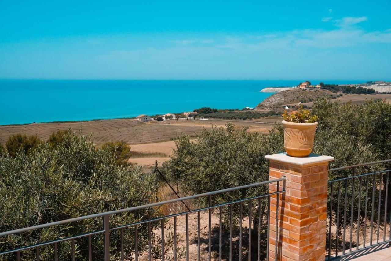הוילה מונטאלגרו Il Casale Di Bovo Marina מראה חיצוני תמונה